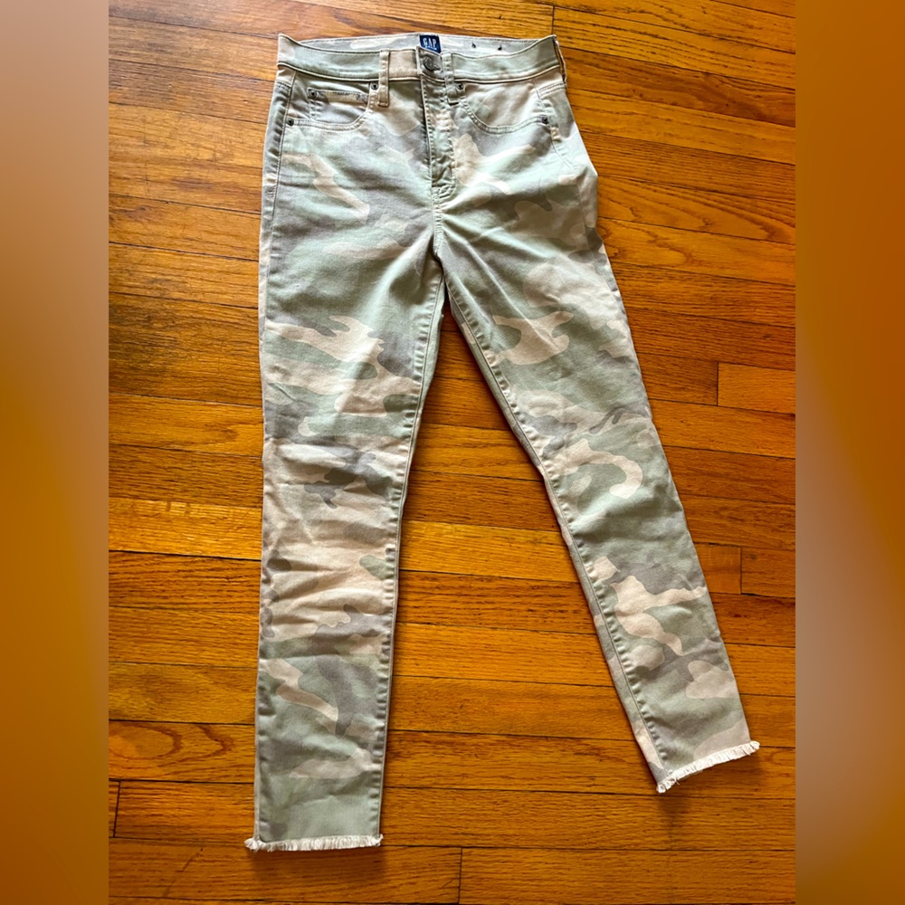 Camo skinny jeggins